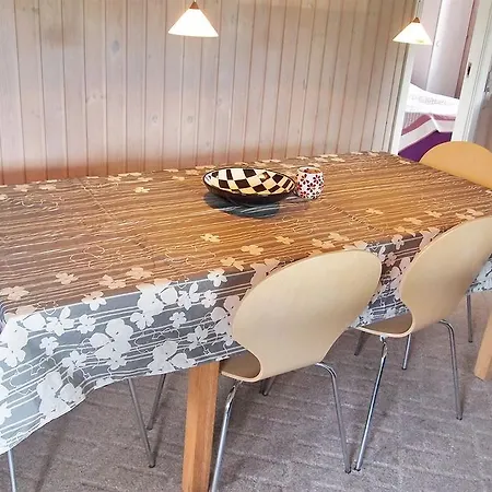 Three-bedroom Holiday Teglbakken 07 別荘 Egernsund